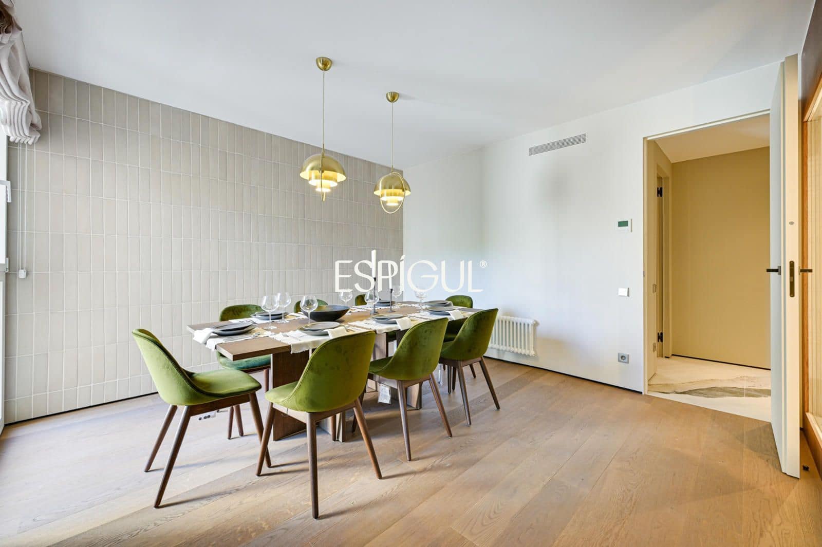 5 bedroom Flat for sale in Barcelona city with garage - € 2,800,000 (Ref: 10016470)