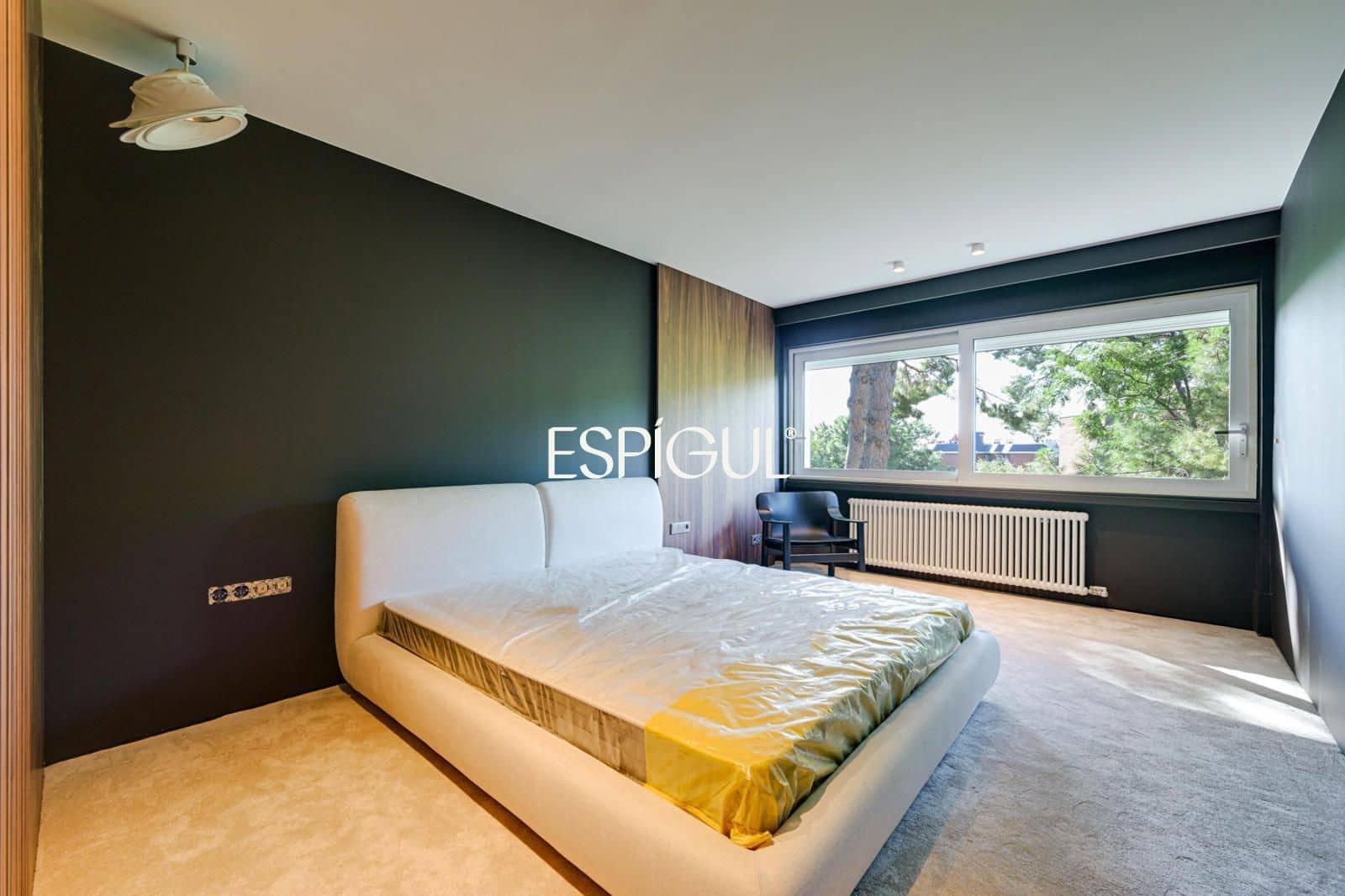 5 bedroom Flat for sale in Barcelona city with garage - € 2,800,000 (Ref: 10016470)