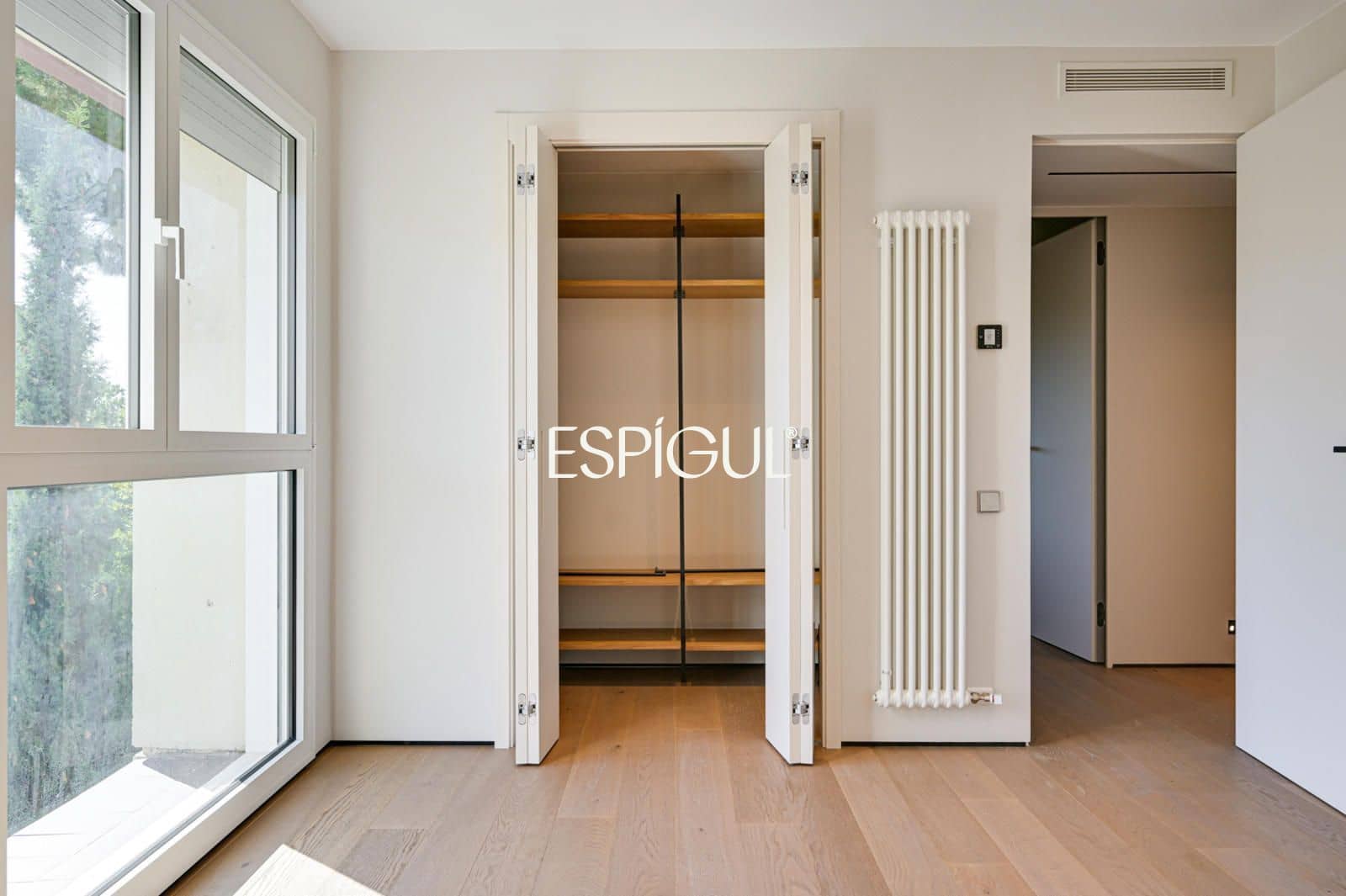 5 bedroom Flat for sale in Barcelona city with garage - € 2,800,000 (Ref: 10016470)