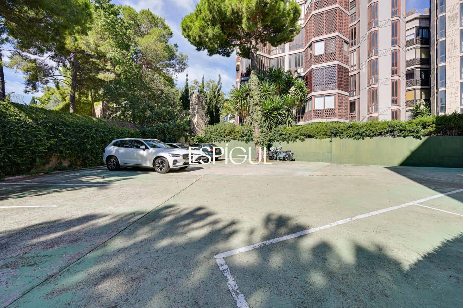 5 bedroom Flat for sale in Barcelona city with garage - € 2,800,000 (Ref: 10016470)