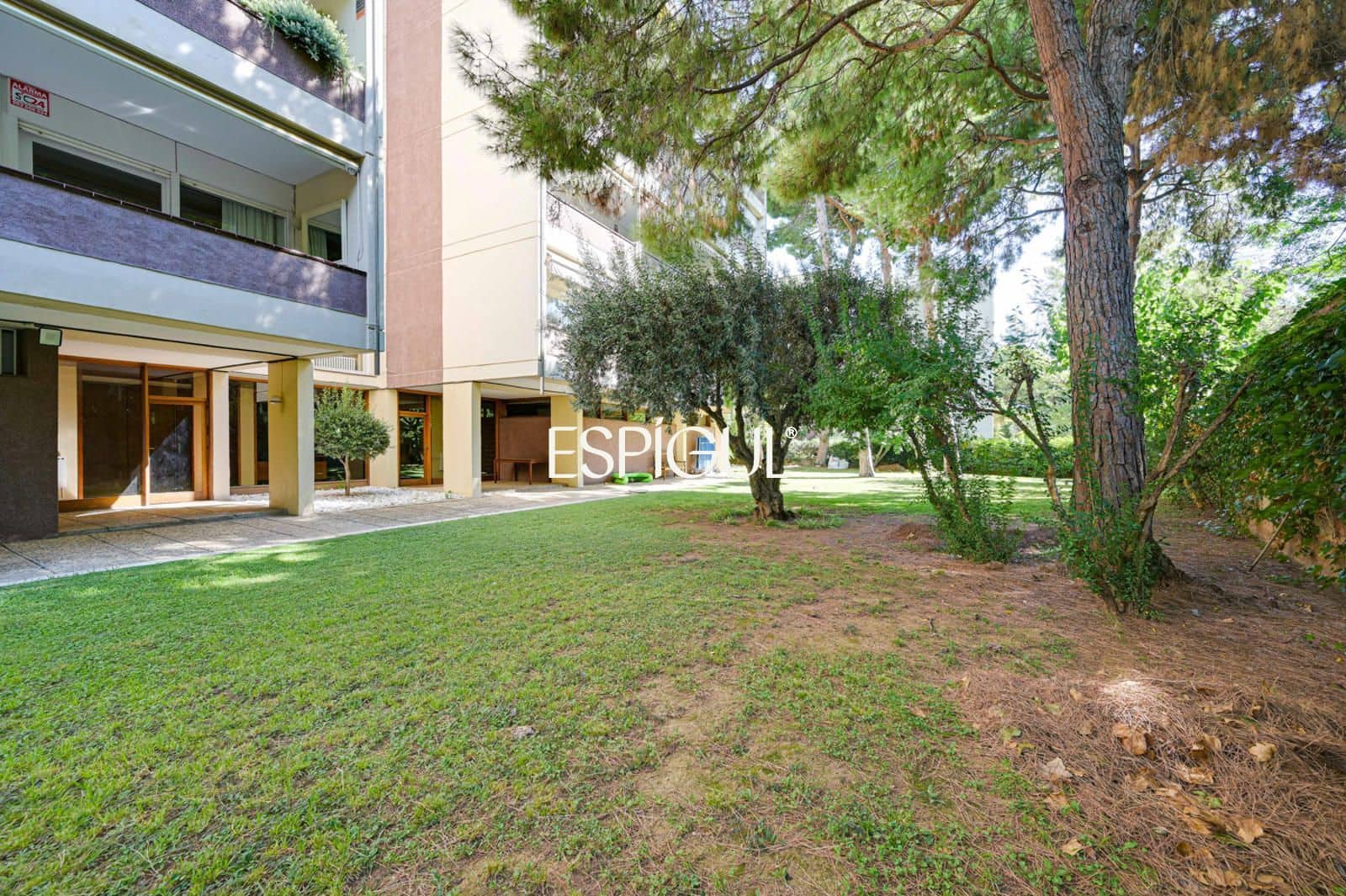 5 bedroom Flat for sale in Barcelona city with garage - € 2,800,000 (Ref: 10016470)
