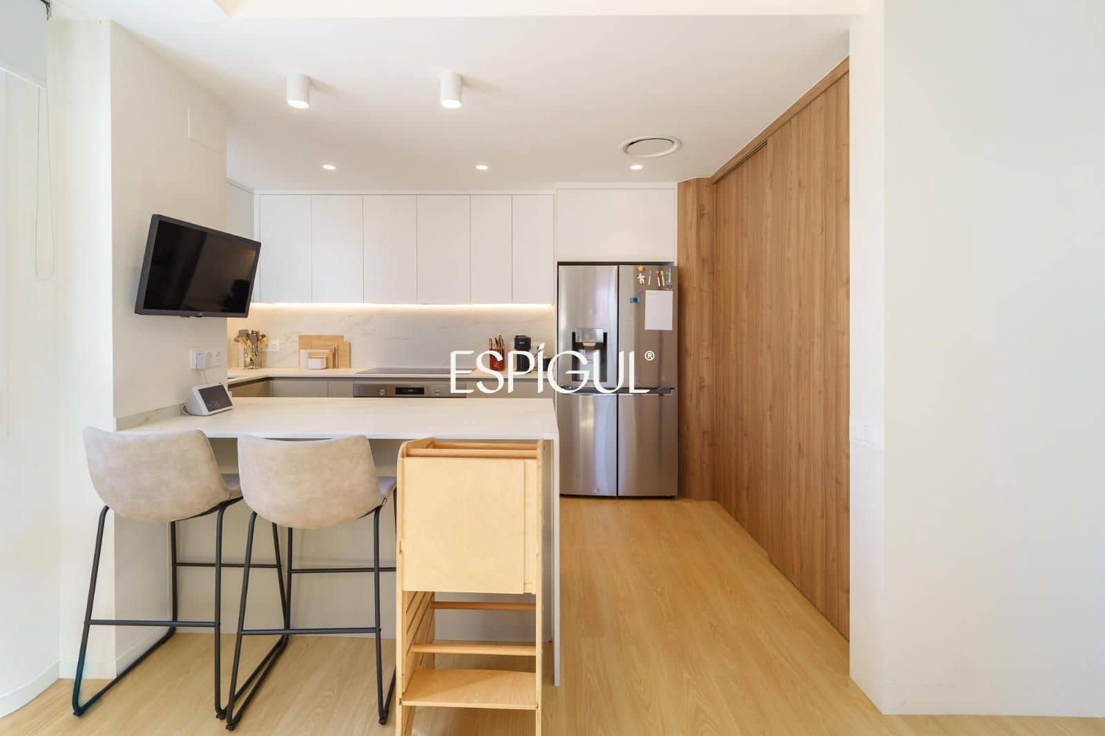 Piso de 3 habitaciones en Barcelona ciudad en venta con piscina - 1.199.000 € (Ref: 10016471)