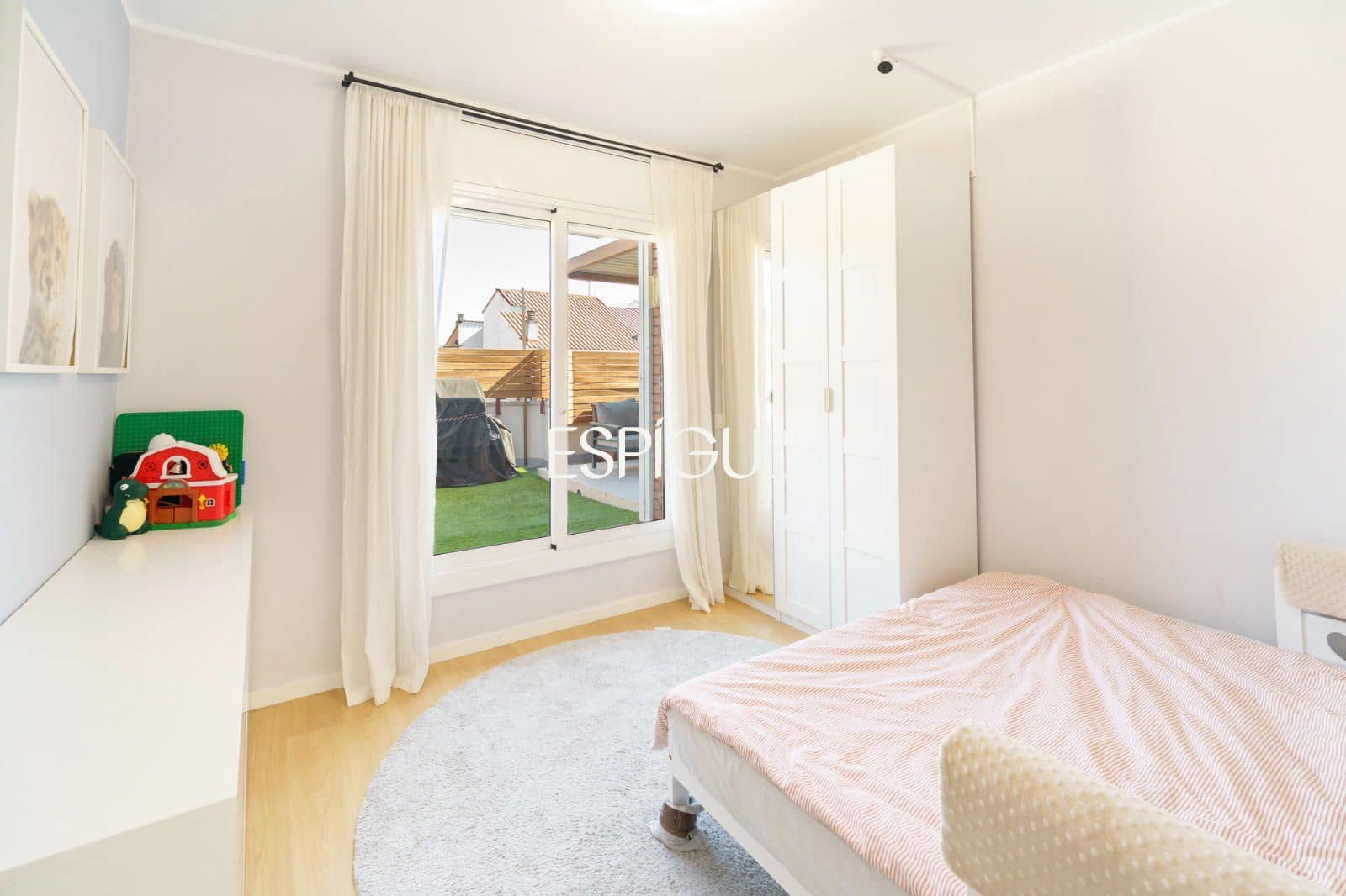 Piso de 3 habitaciones en Barcelona ciudad en venta con piscina - 1.199.000 € (Ref: 10016471)