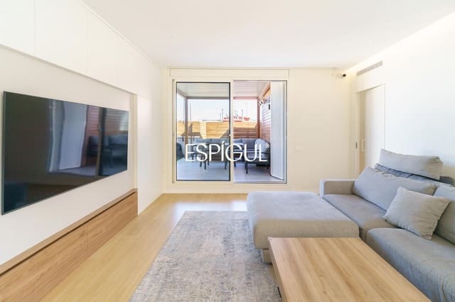 Piso de 3 habitaciones en La Nova Esquerra de L'Eixample, Barcelona ciudad en venta con piscina - 1.199.000 € (Ref: 10016471)