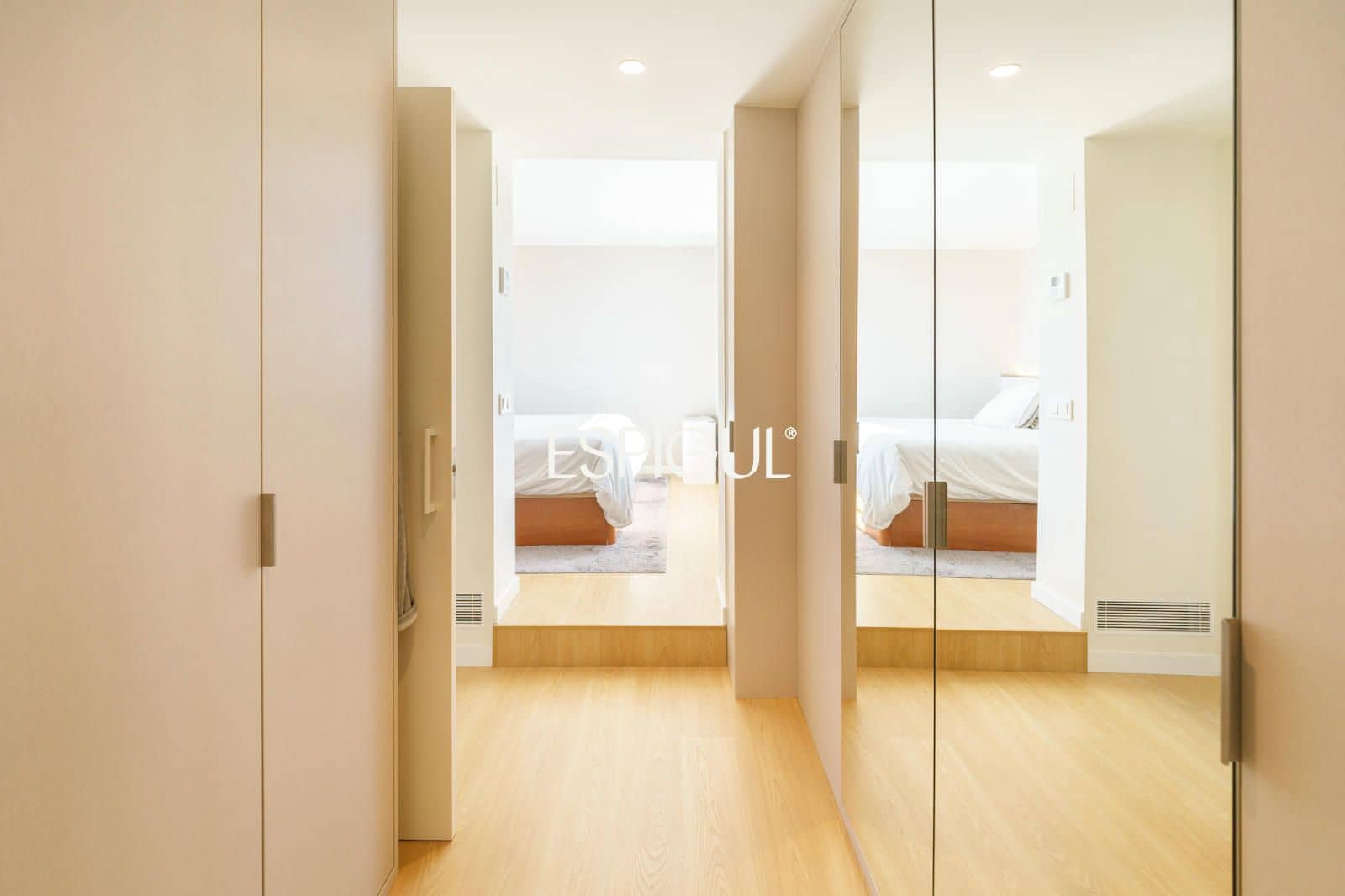 Piso de 3 habitaciones en Barcelona ciudad en venta con piscina - 1.199.000 € (Ref: 10016471)