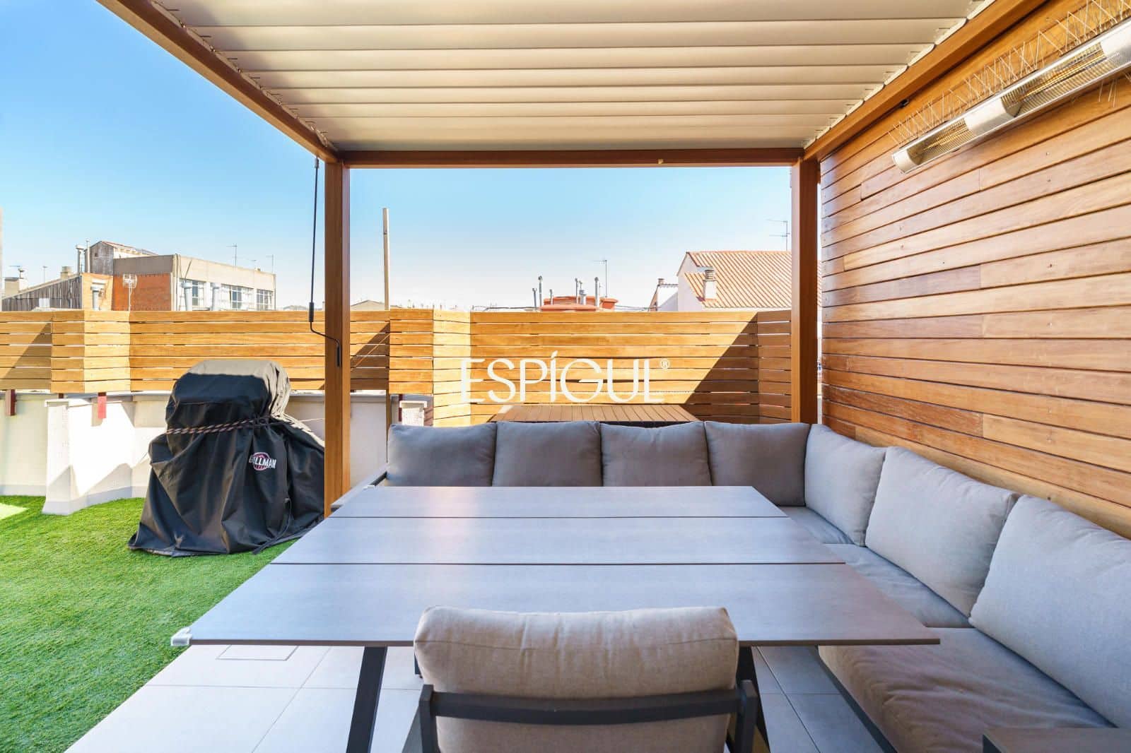 Piso de 3 habitaciones en Barcelona ciudad en venta con piscina - 1.199.000 € (Ref: 10016471)