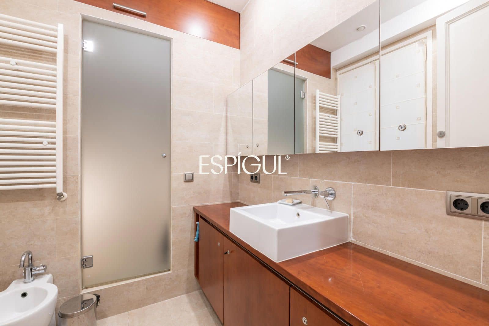 4 Zimmer Wohnung zu verkaufen in Barcelona Stadt - 850.000 € (Ref: 10016472)