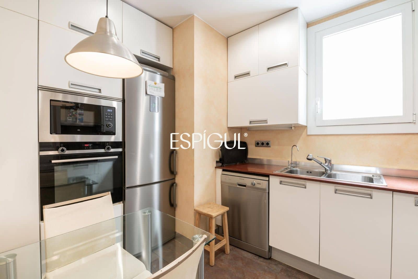 4 Zimmer Wohnung zu verkaufen in Barcelona Stadt - 850.000 € (Ref: 10016472)