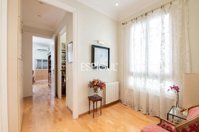 4 Zimmer Wohnung zu verkaufen in L'Antiga Esquerra de L'Eixample, Barcelona Stadt - 850.000 € (Ref: 10016472)