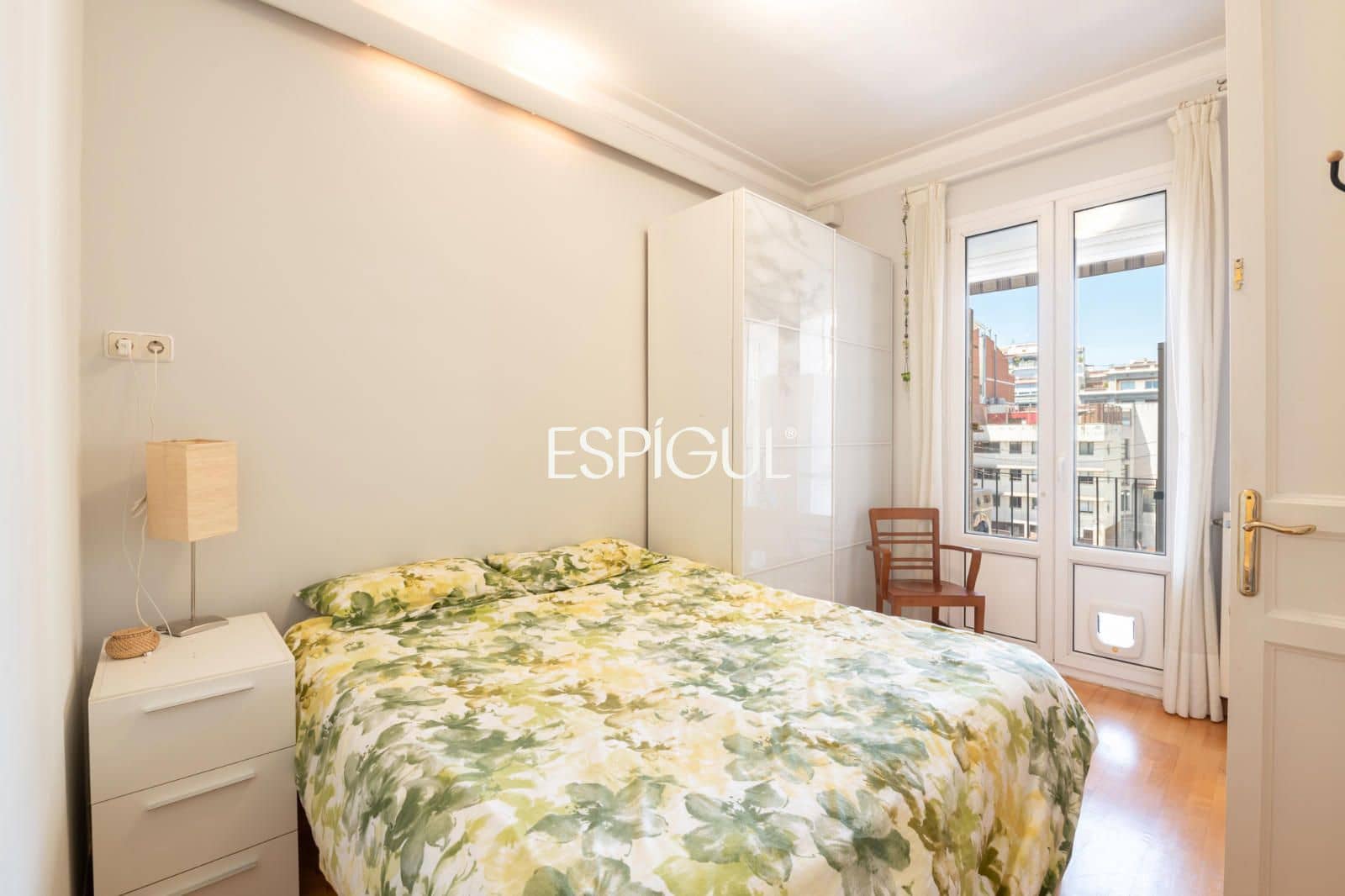 4 Zimmer Wohnung zu verkaufen in Barcelona Stadt - 850.000 € (Ref: 10016472)