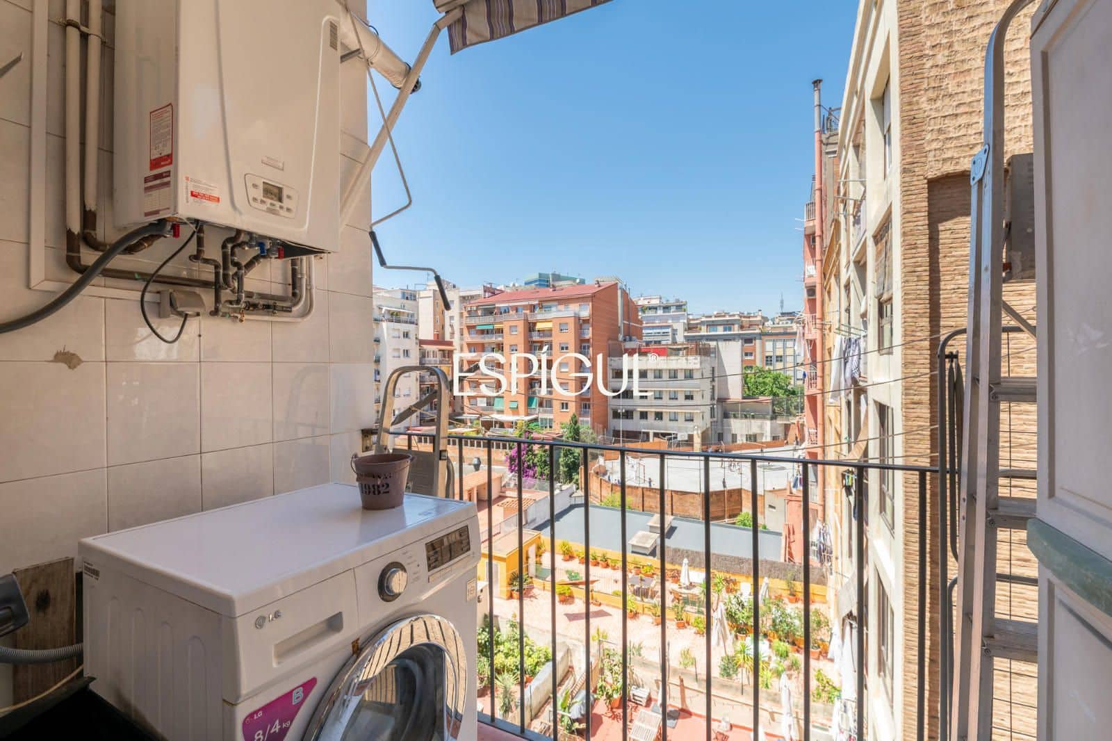 4 Zimmer Wohnung zu verkaufen in Barcelona Stadt - 850.000 € (Ref: 10016472)