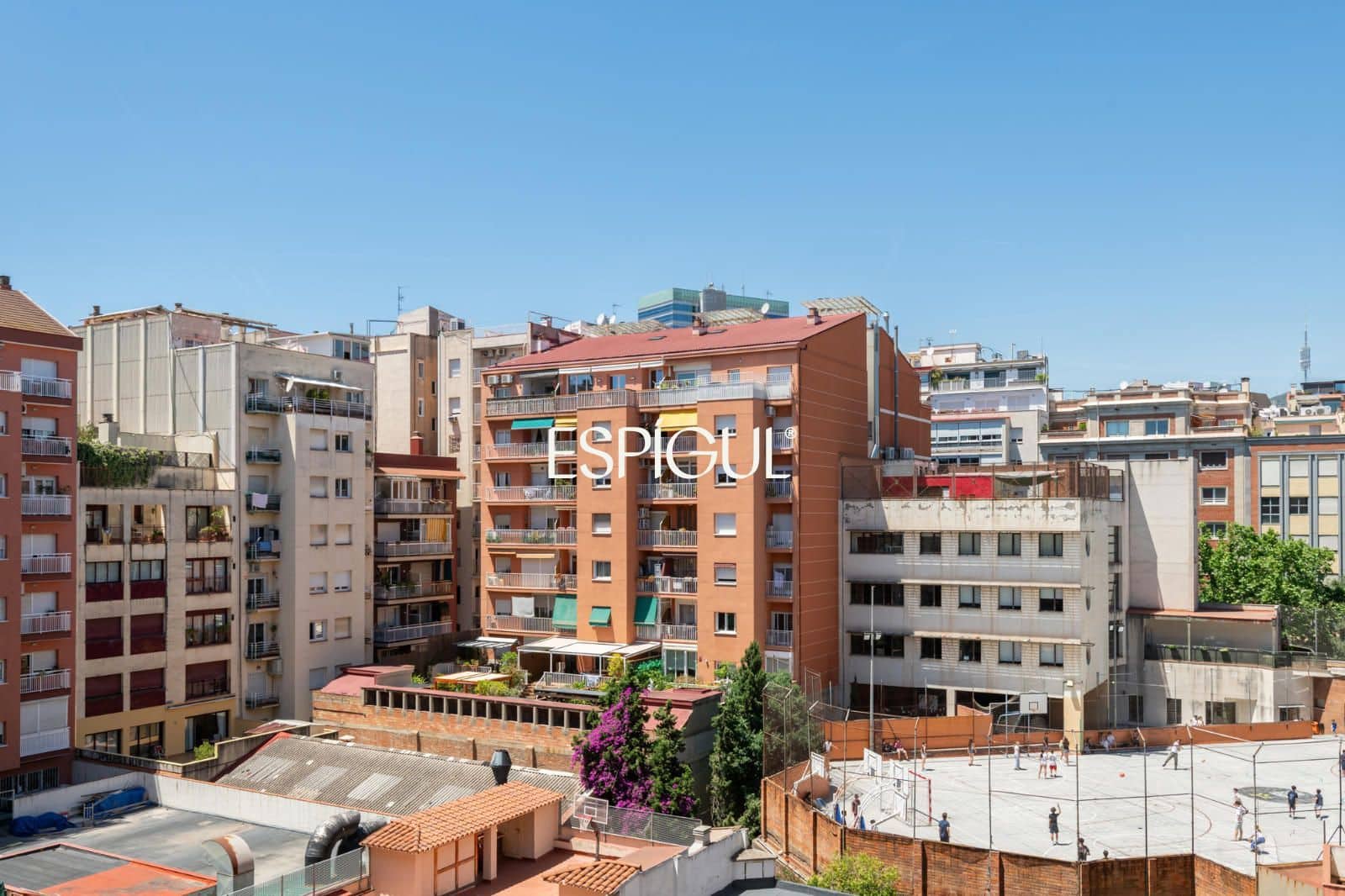 4 Zimmer Wohnung zu verkaufen in Barcelona Stadt - 850.000 € (Ref: 10016472)