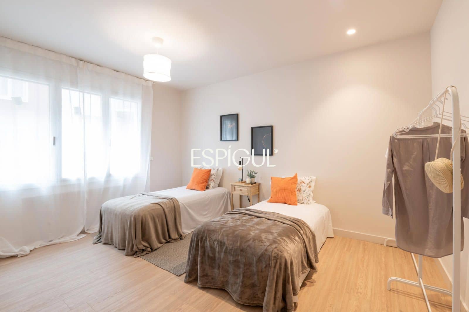 4 bedroom Flat for sale in Barcelona city - € 1,590,000 (Ref: 10016473)