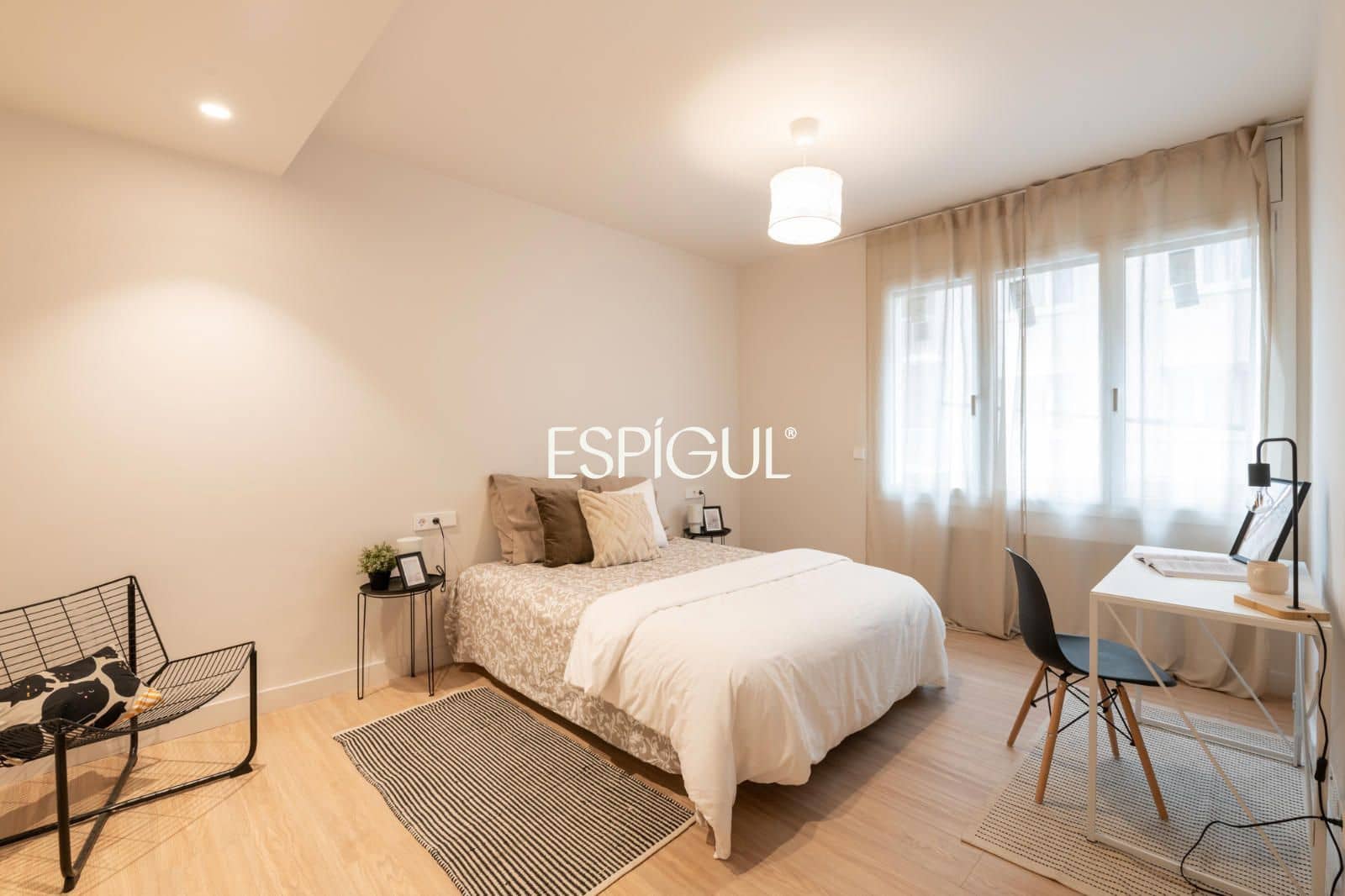 4 bedroom Flat for sale in Barcelona city - € 1,590,000 (Ref: 10016473)