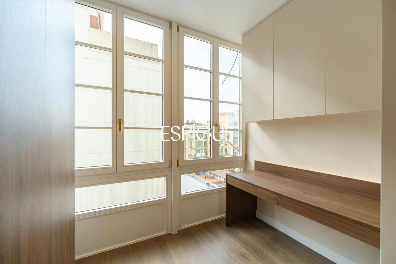 4 bedroom Flat for sale in Barcelona city - € 1,435,000 (Ref: 10016474)