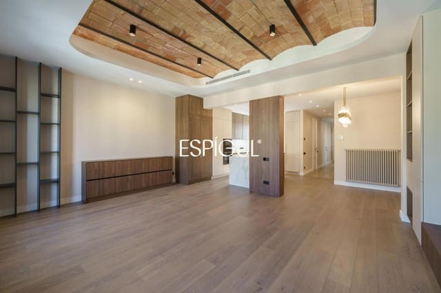 4 slaapkamer Flat te koop in Eixample, Barcelona stad - € 1.435.000 (Ref: 10016474)