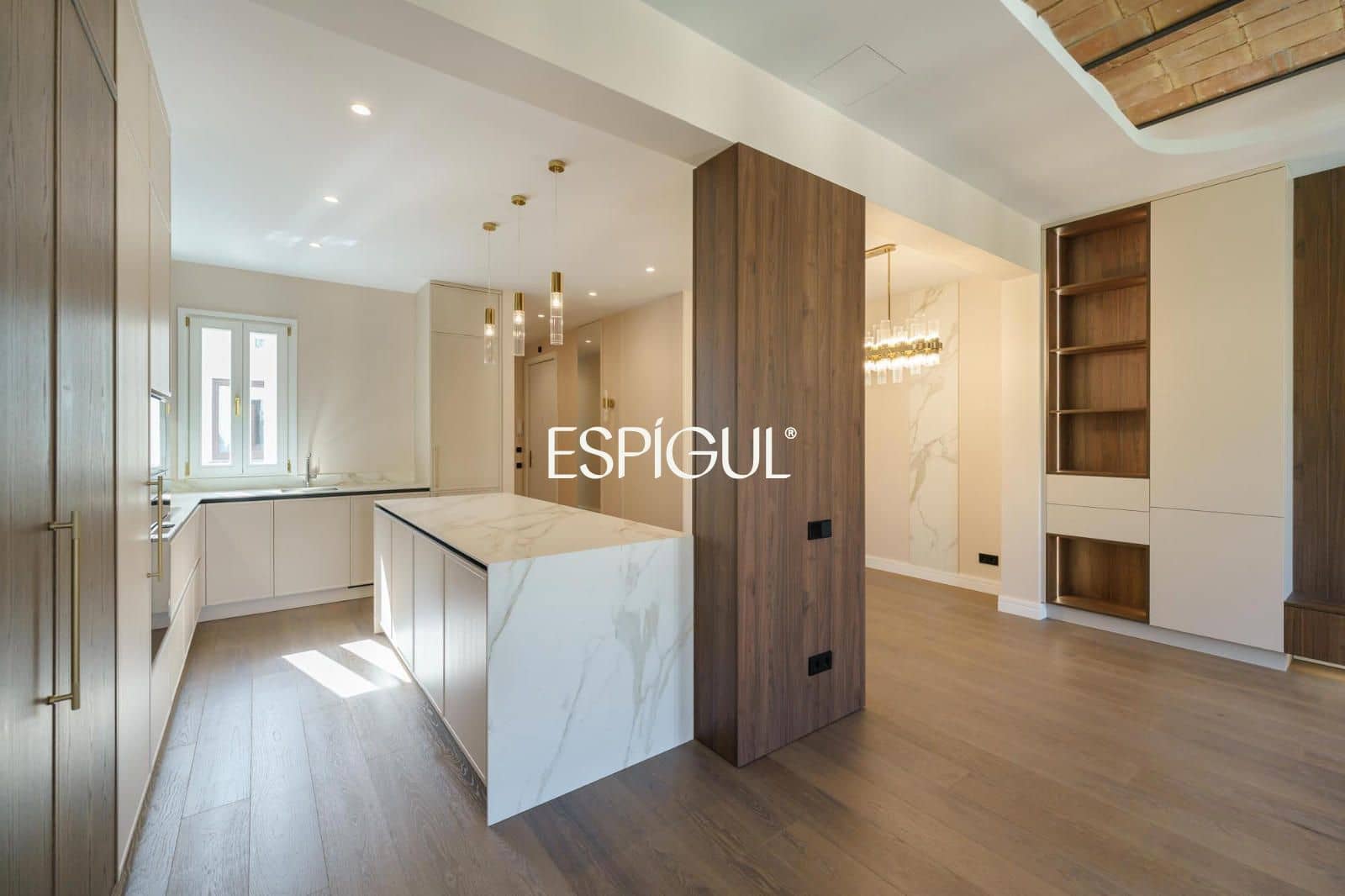 4 bedroom Flat for sale in Barcelona city - € 1,435,000 (Ref: 10016474)