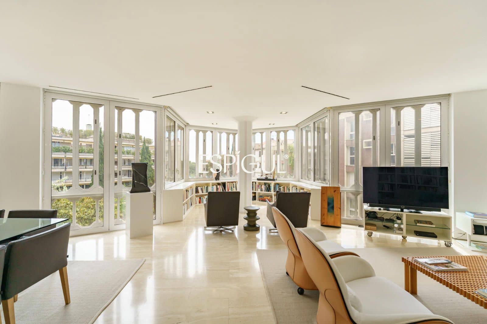 6 slaapkamer Flat te koop in Barcelona stad met zwembad garage - € 2.350.000 (Ref: 10016475)