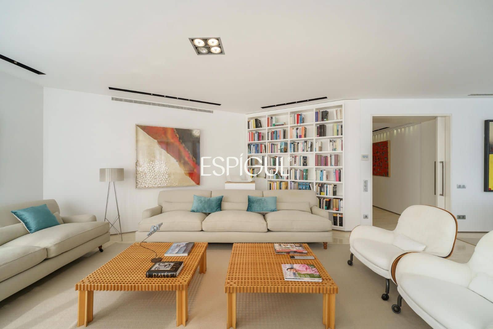 6 slaapkamer Flat te koop in Barcelona stad met zwembad garage - € 2.350.000 (Ref: 10016475)
