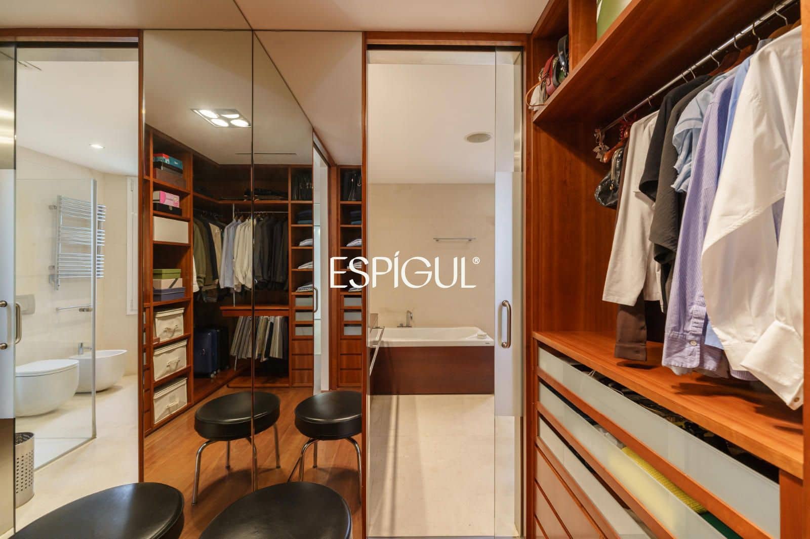 6 slaapkamer Flat te koop in Barcelona stad met zwembad garage - € 2.350.000 (Ref: 10016475)