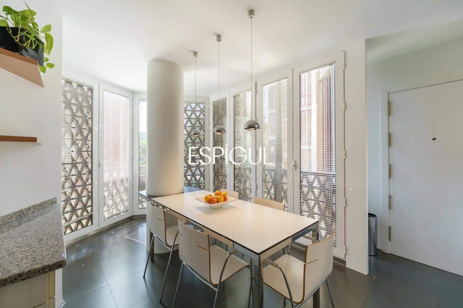 6 slaapkamer Flat te koop in Barcelona stad met zwembad garage - € 2.350.000 (Ref: 10016475)