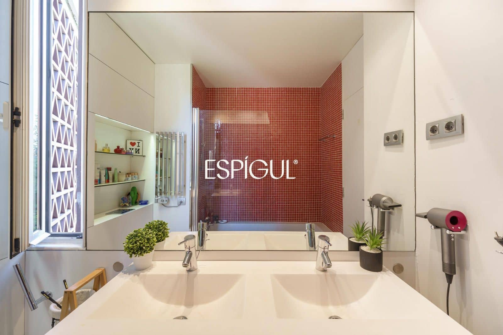 6 slaapkamer Flat te koop in Barcelona stad met zwembad garage - € 2.350.000 (Ref: 10016475)