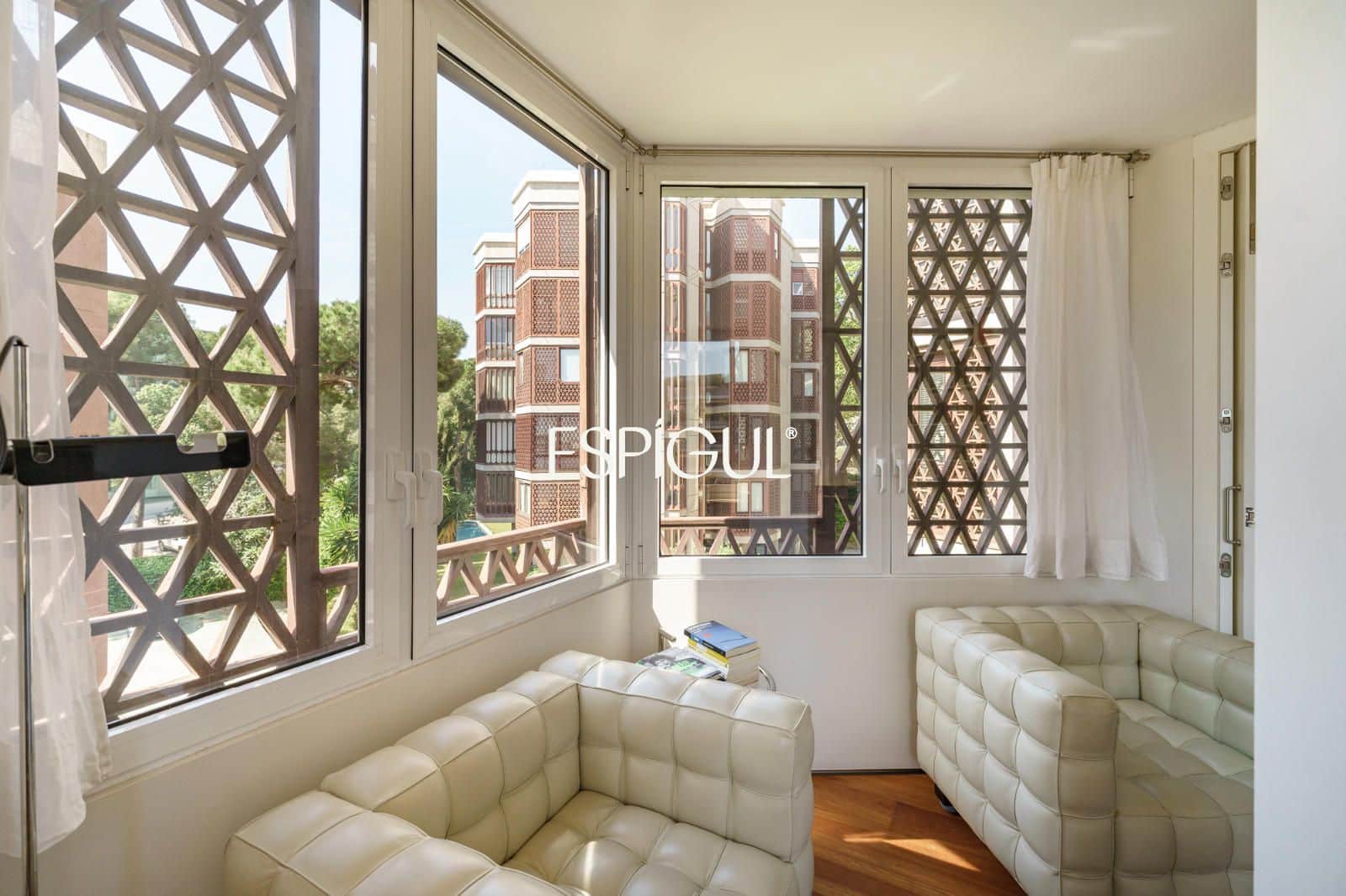 6 slaapkamer Flat te koop in Barcelona stad met zwembad garage - € 2.350.000 (Ref: 10016475)