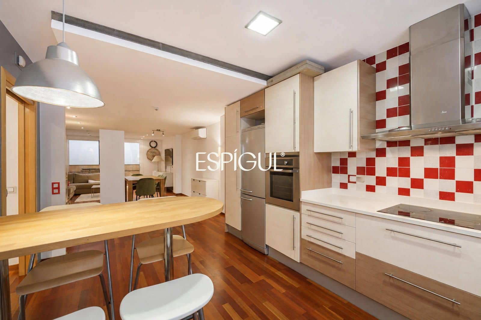 3 soverom Leilighet til salgs i Barcelona by - € 699 000 (Ref: 10016478)