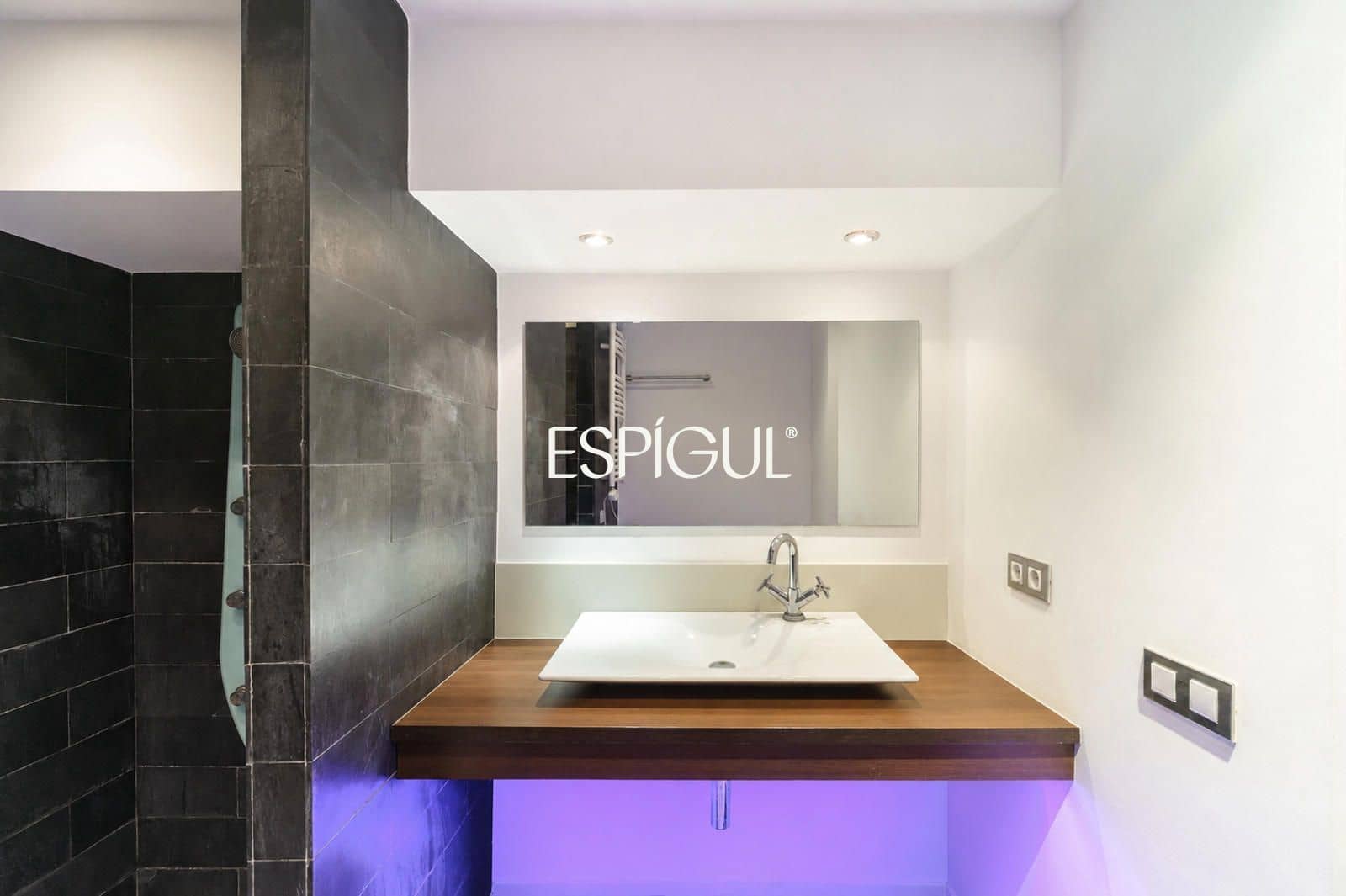 3 soverom Leilighet til salgs i Barcelona by - € 699 000 (Ref: 10016478)