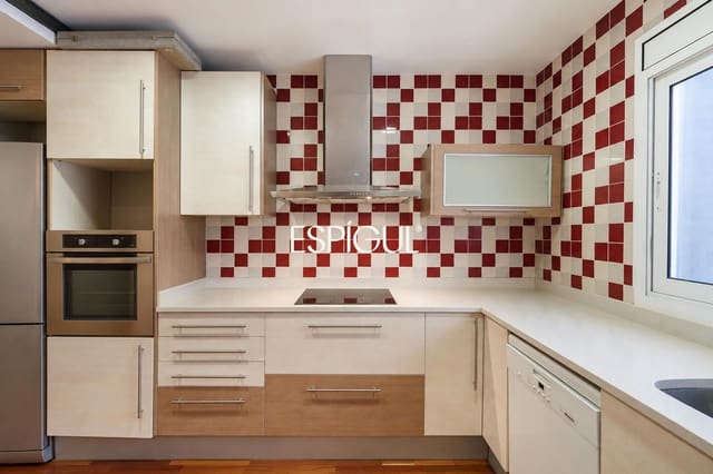 3 soverom Leilighet til salgs i Sants-Montjuïc, Barcelona by - € 699 000 (Ref: 10016478)