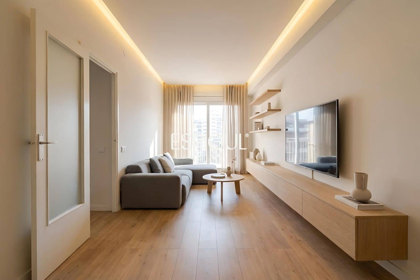 4 bedroom Flat for sale in Barcelona city with garage - € 470,000 (Ref: 10016480)