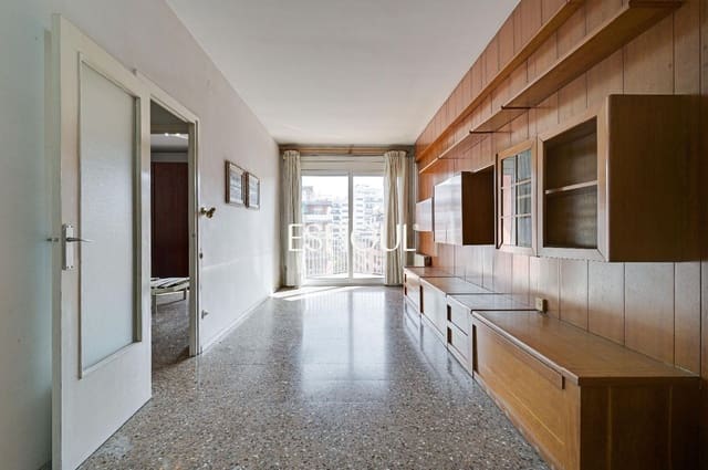 4 soverom Leilighet til salgs i Sants-Montjuïc, Barcelona by med garasje - € 470 000 (Ref: 10016480)