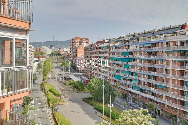 4 soverom Leilighet til salgs i Sants-Montjuïc, Barcelona by med garasje - € 470 000 (Ref: 10016480)