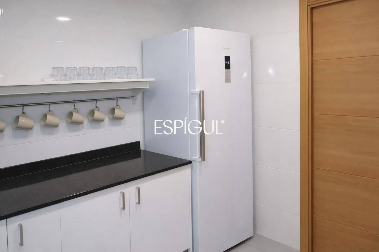 6 soveværelse Lejlighed til salg i Barcelona by - € 485.000 (Ref: 10016482)