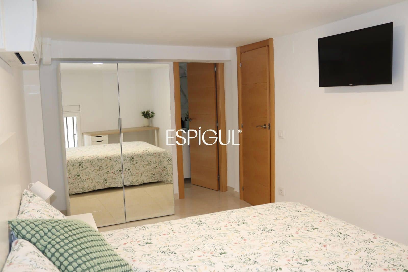 6 soveværelse Lejlighed til salg i Barcelona by - € 485.000 (Ref: 10016482)