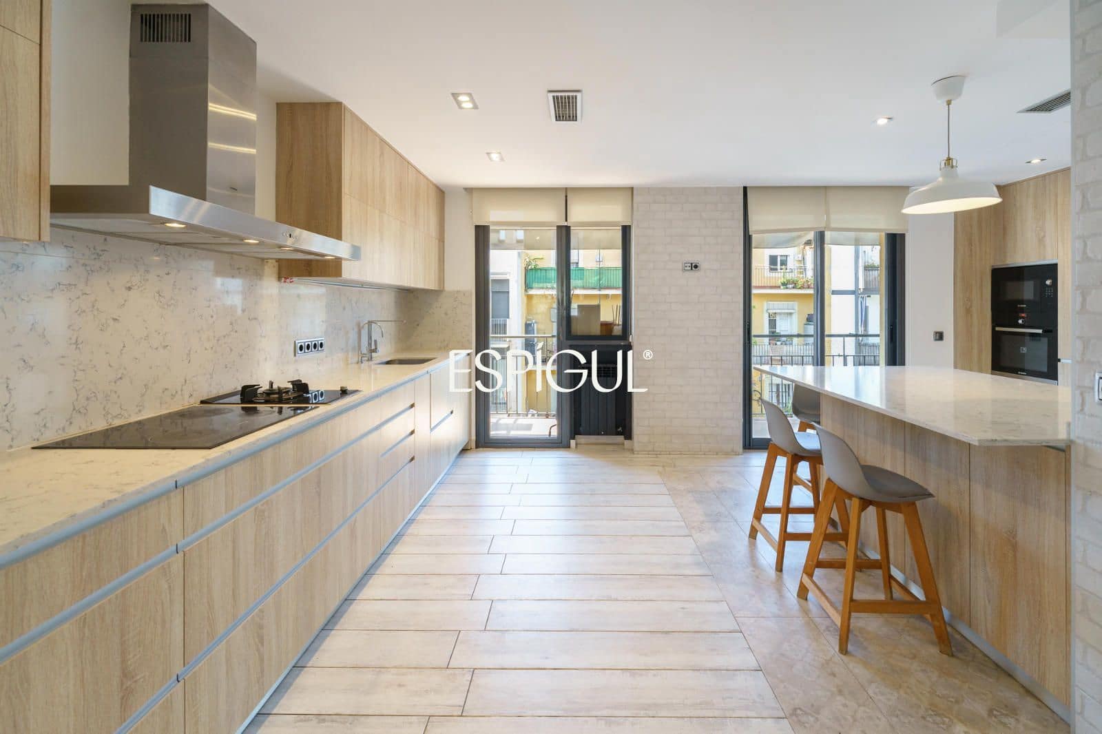 5 Zimmer Wohnung zu vermieten in Barcelona Stadt mit Pool Garage - 4.500 € (Ref: 10016483)
