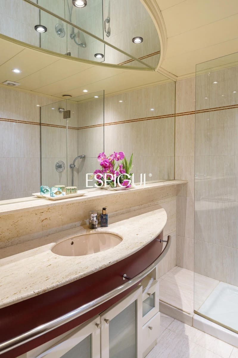 5 Zimmer Wohnung zu vermieten in Barcelona Stadt mit Pool Garage - 4.500 € (Ref: 10016483)