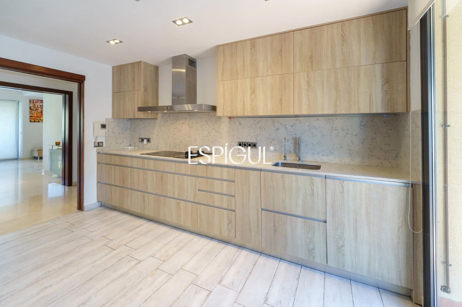 5 Zimmer Wohnung zu vermieten in Barcelona Stadt mit Pool Garage - 4.500 € (Ref: 10016483)