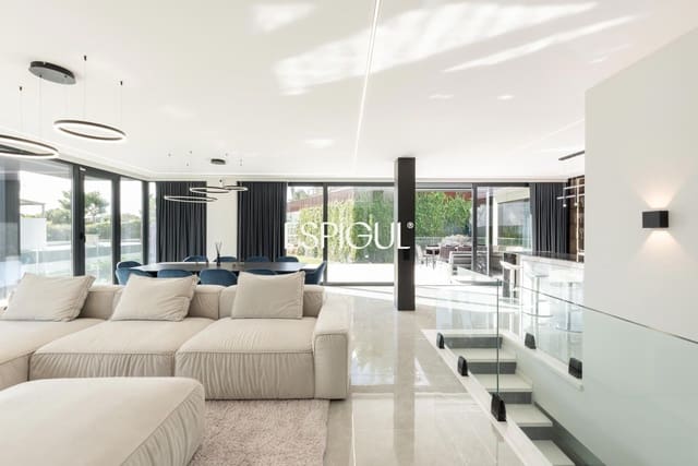 6 chambre Villa/Maison à vendre à Castelldefels avec piscine garage - 2 900 000 € (Ref: 10016484)