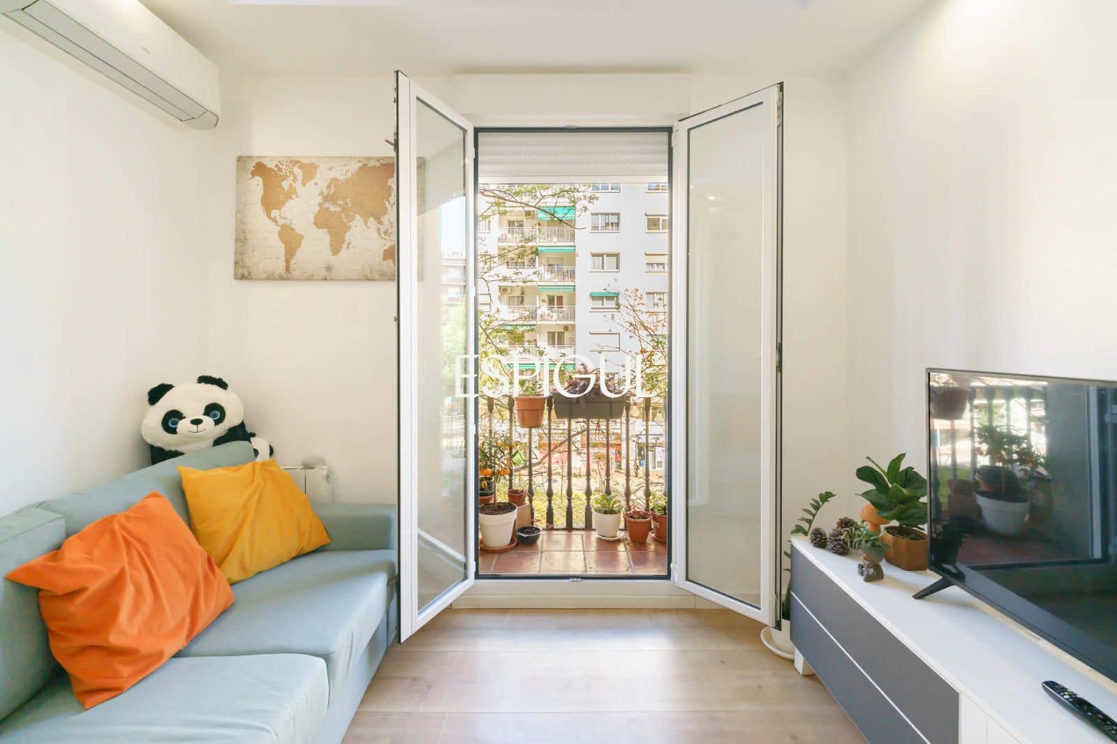 2 sypialnia Mieszkanie na sprzedaż w Miasto Barcelona - 399 000 € (Ref: 10016485)