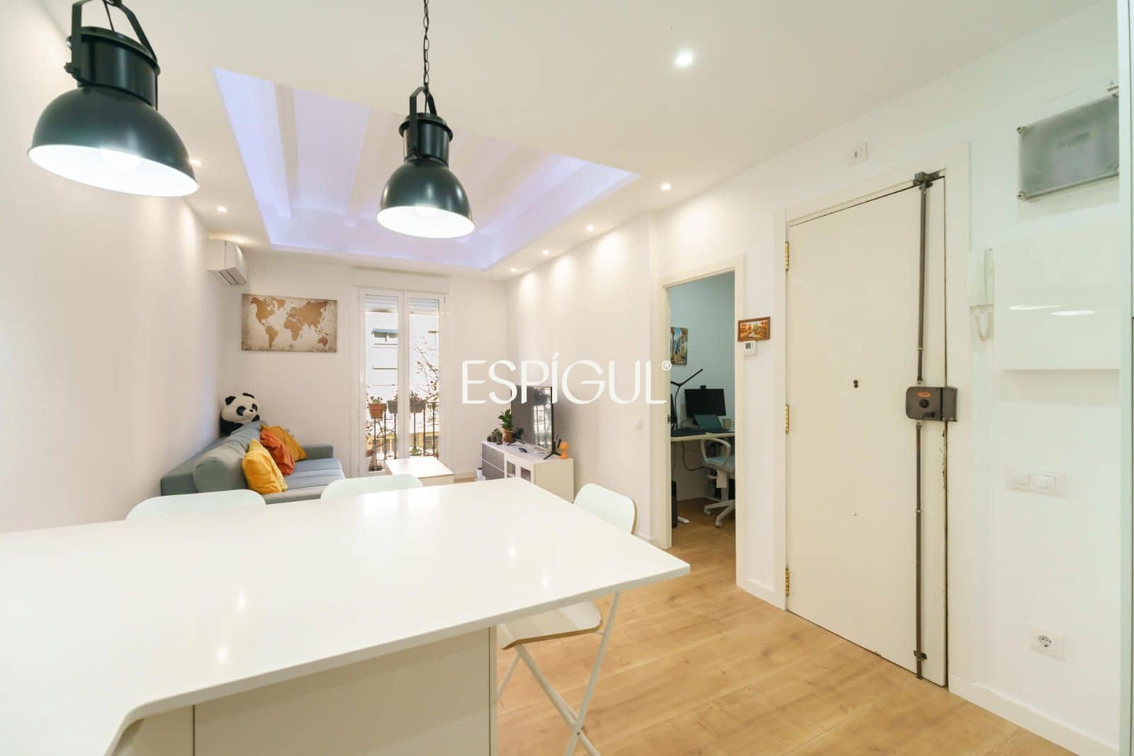 2 sypialnia Mieszkanie na sprzedaż w Miasto Barcelona - 399 000 € (Ref: 10016485)