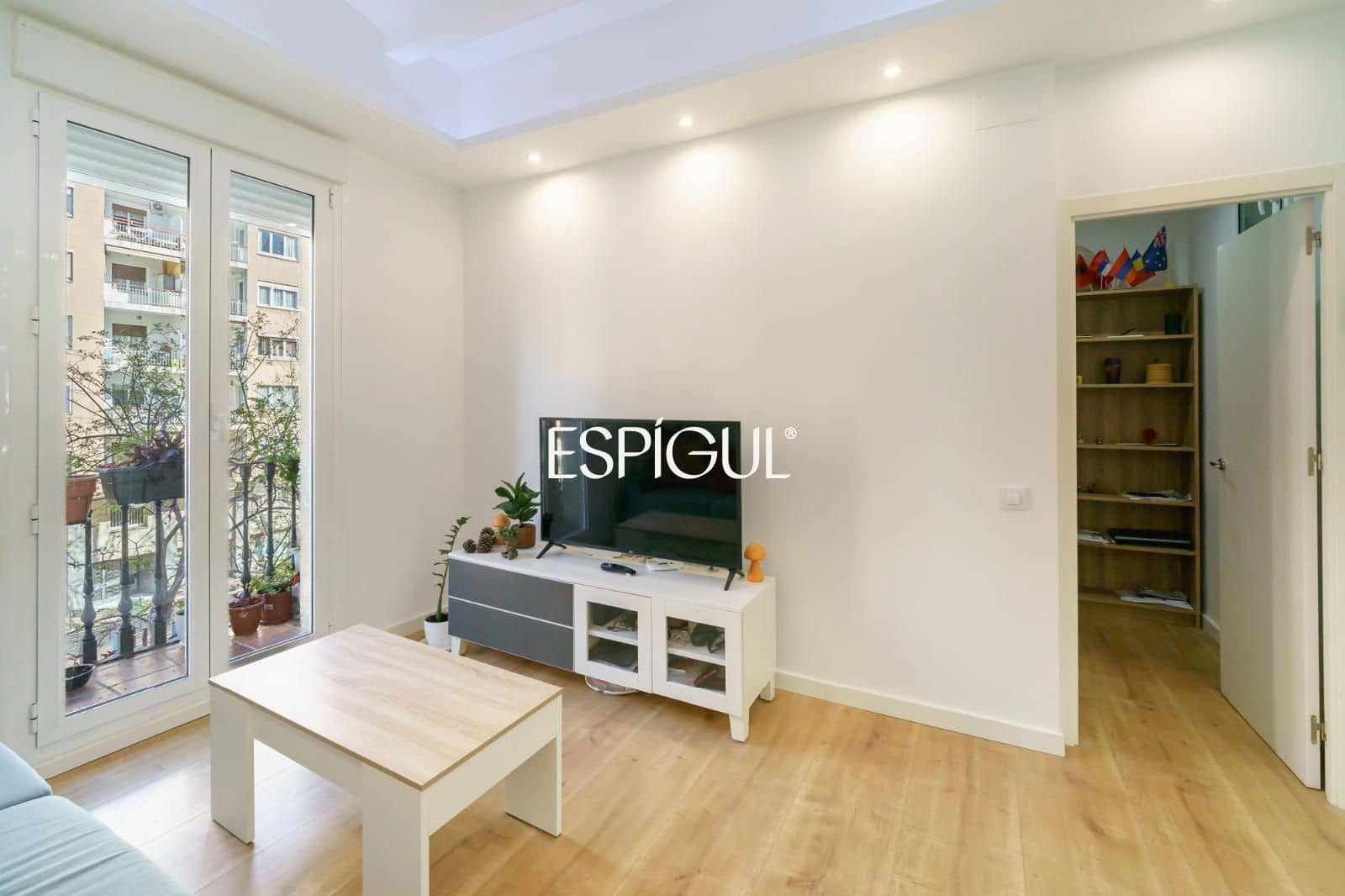2 sypialnia Mieszkanie na sprzedaż w Miasto Barcelona - 399 000 € (Ref: 10016485)