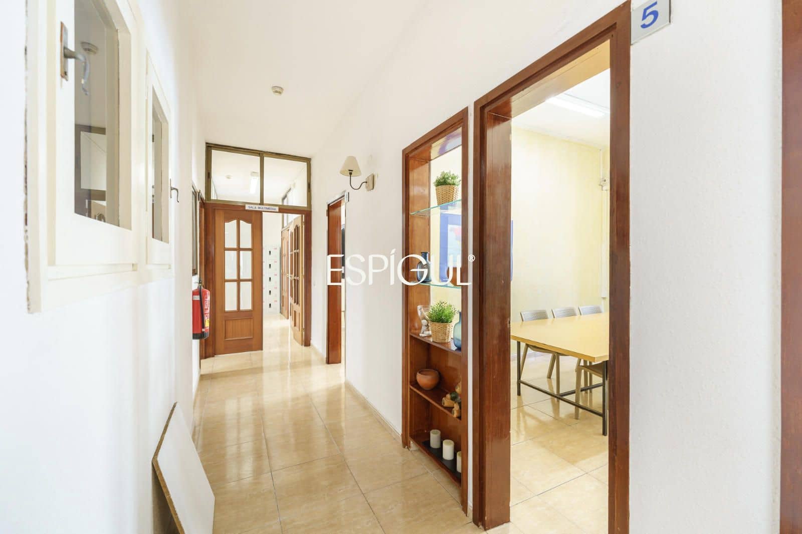 Piso de 18 habitaciones en Barcelona ciudad en venta - 3.300.000 € (Ref: 10016487)