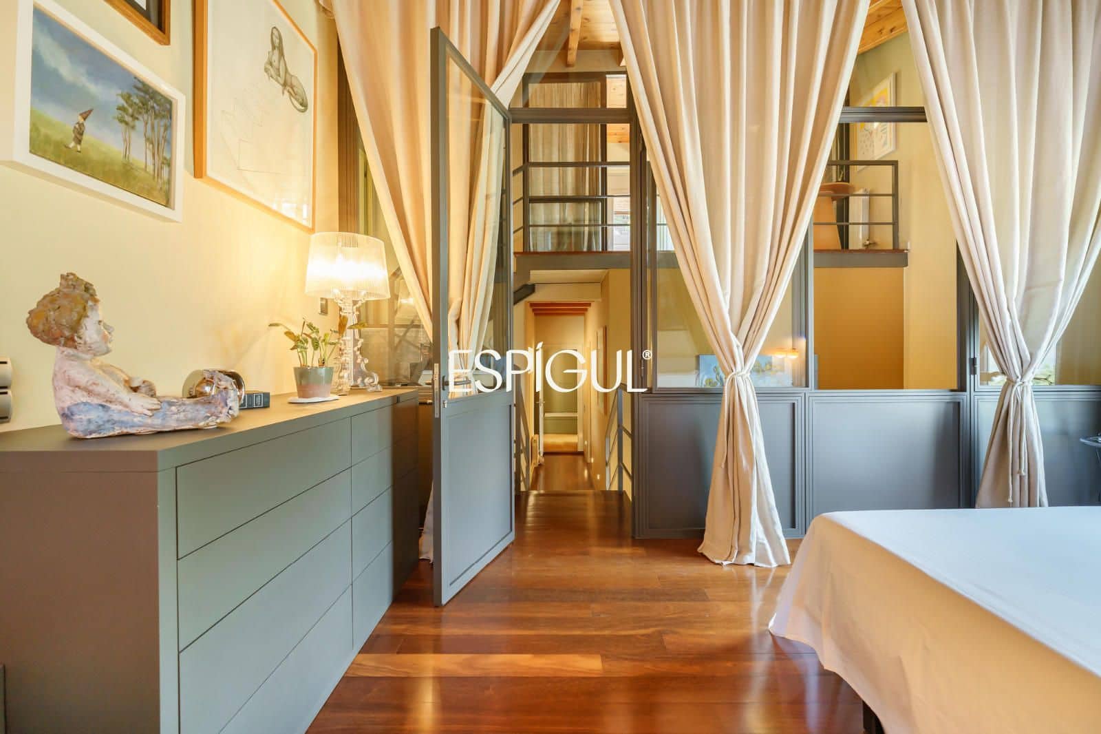 4 sovrum Villa till salu i Molins de Rei med garage - 890 000 € (Ref: 10020004)