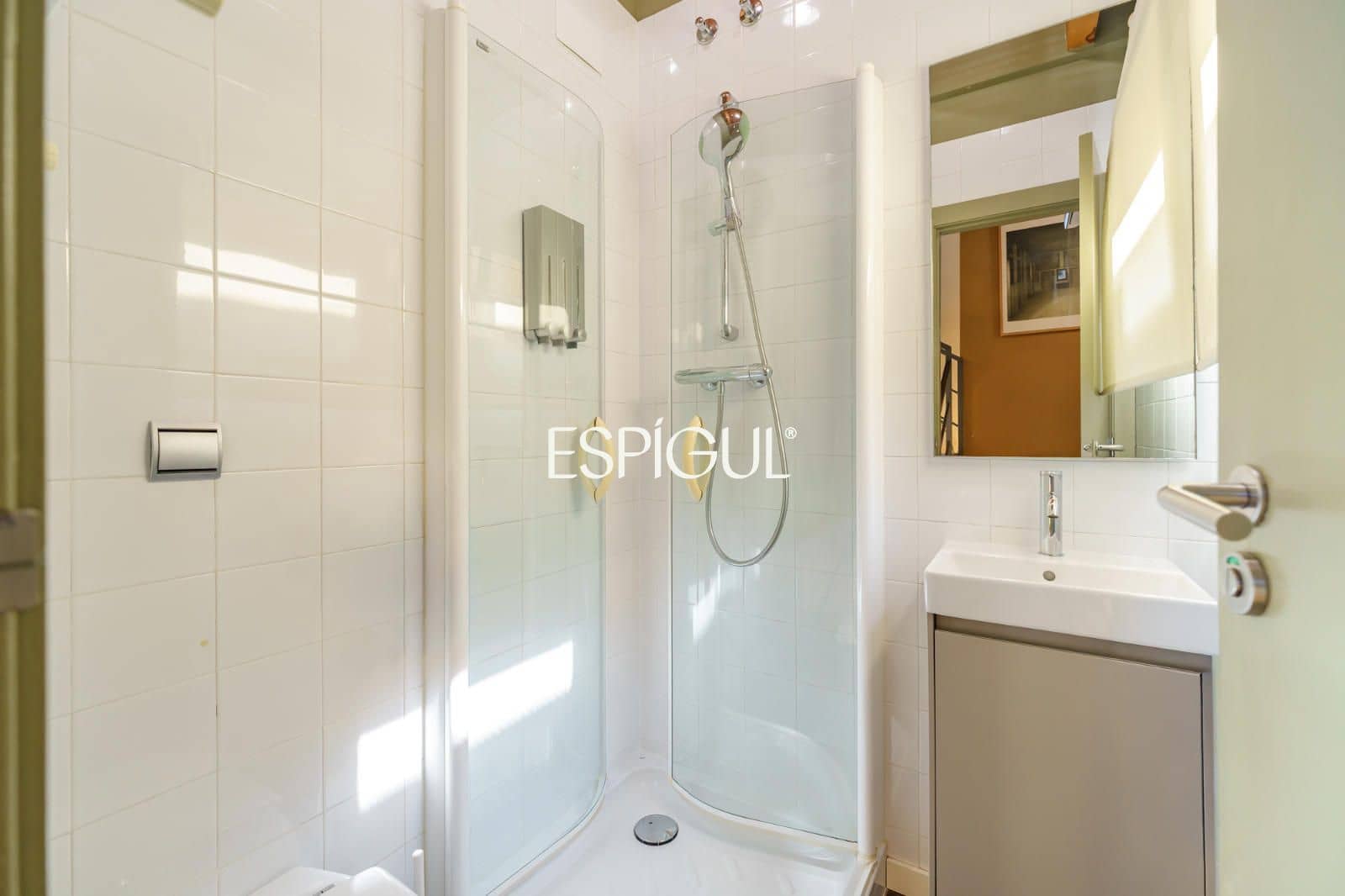 4 sovrum Villa till salu i Molins de Rei med garage - 890 000 € (Ref: 10020004)