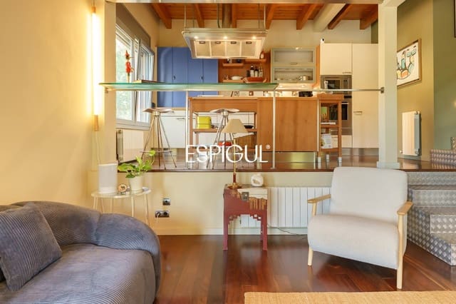 4 sovrum Villa till salu i Molins de Rei med garage - 890 000 € (Ref: 10020004)