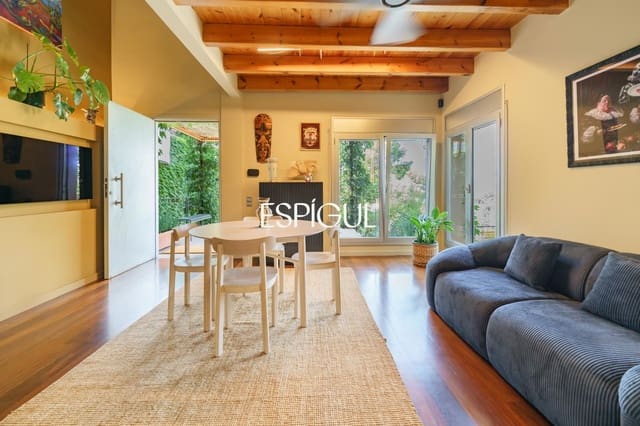 4 sovrum Villa till salu i Molins de Rei med garage - 890 000 € (Ref: 10020004)