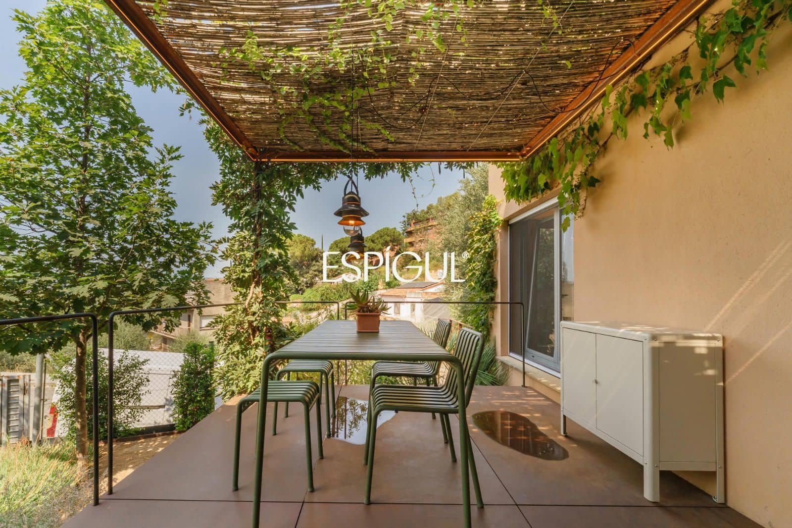 4 sovrum Villa till salu i Molins de Rei med garage - 890 000 € (Ref: 10020004)