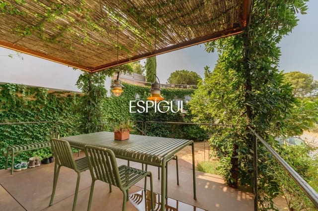 4 sovrum Villa till salu i Molins de Rei med garage - 890 000 € (Ref: 10020004)