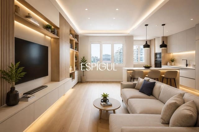 3 bedroom Flat for sale in Sants-Montjuïc, Barcelona city - € 340,000 (Ref: 10023387)